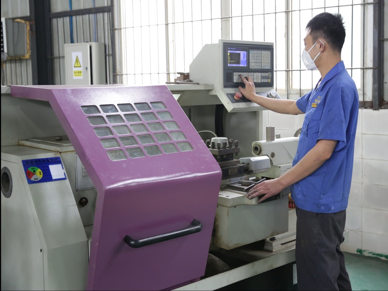CNC grinding machine